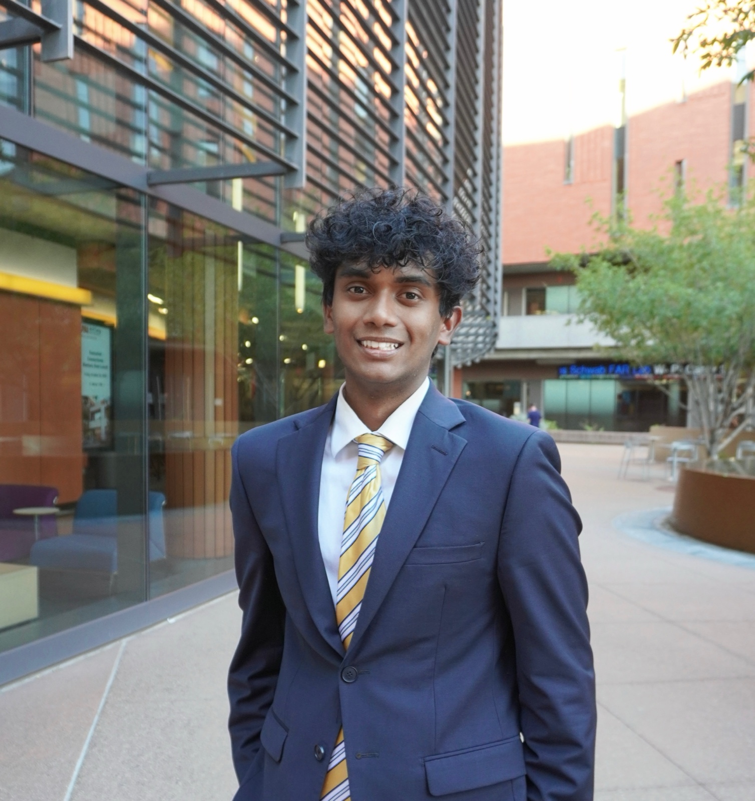 Arjun Sudalaimuthu, Associate